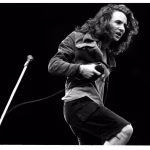 90'ların Rock Grubunun Sevilen Şarkısı 35 Yıl Sonra Birdenbire Listelerde Yükseliyor